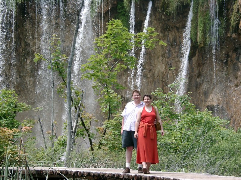 Unter den Gavanovac-Wasserfällen (2003)