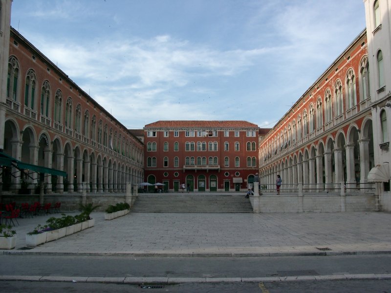 Split: Trg Republike (2004)